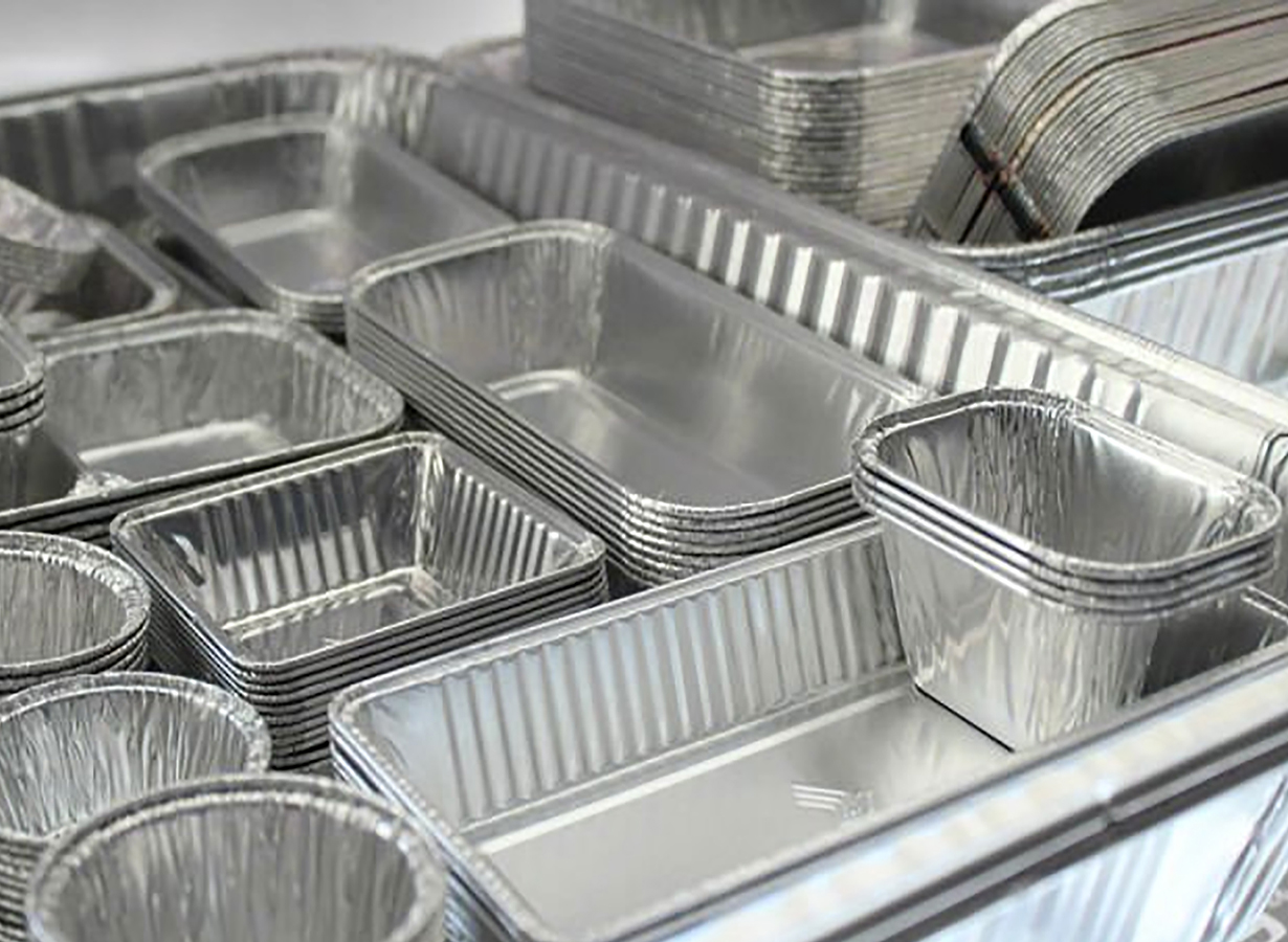 Брать посуду можно. Алюминиевый контейнер "ламистер". Алюминиевая одноразовая посуда. Упаковка из алюминиевой фольги.